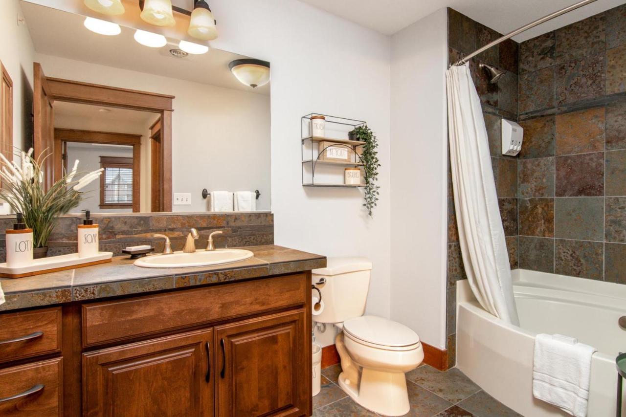 Modern Riverstone Condo With Grand Deck - Steps To Shops, Restaurants, Trails And River Coeur d'Alene Exteriör bild