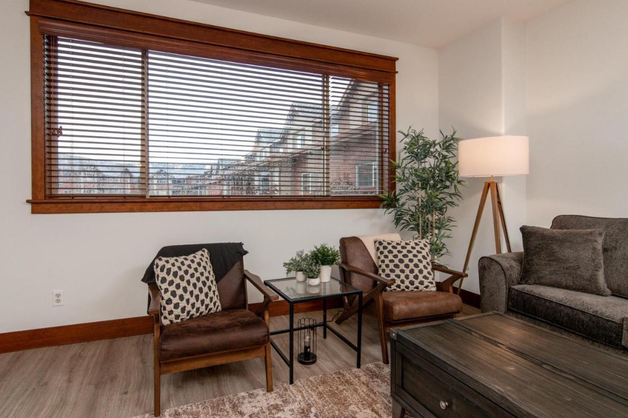 Modern Riverstone Condo With Grand Deck - Steps To Shops, Restaurants, Trails And River Coeur d'Alene Exteriör bild